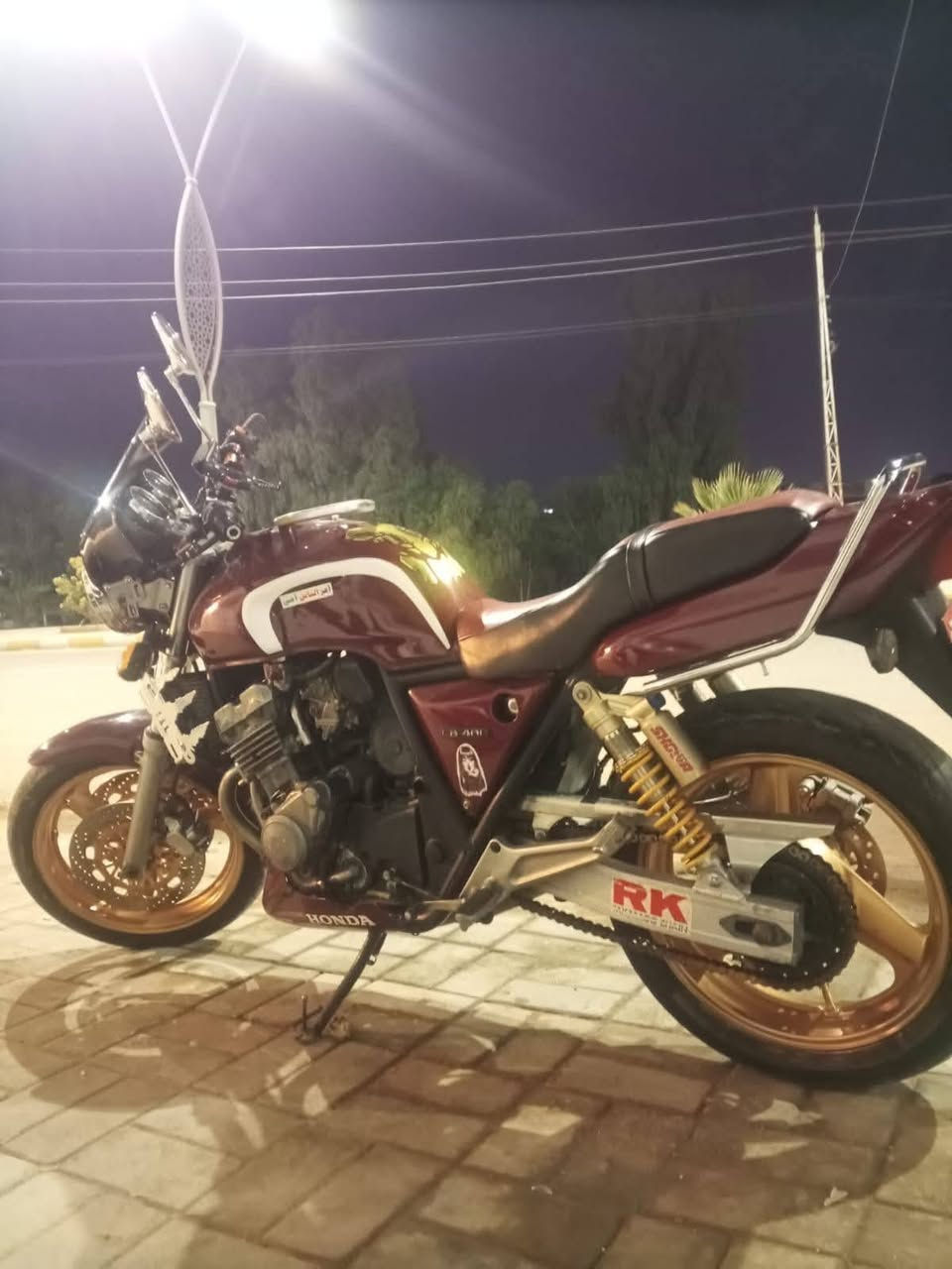 السلام عليكم سيبي 4 جيل اول. 2004 مكينه 400 16 ولف  كامله كهربائيات  نكره صلف ستيرن رياضي.  (منفيس فقط ) كامله مانقصهاا شي. سعرهاا 13 بيهاا مجال.   ***********
