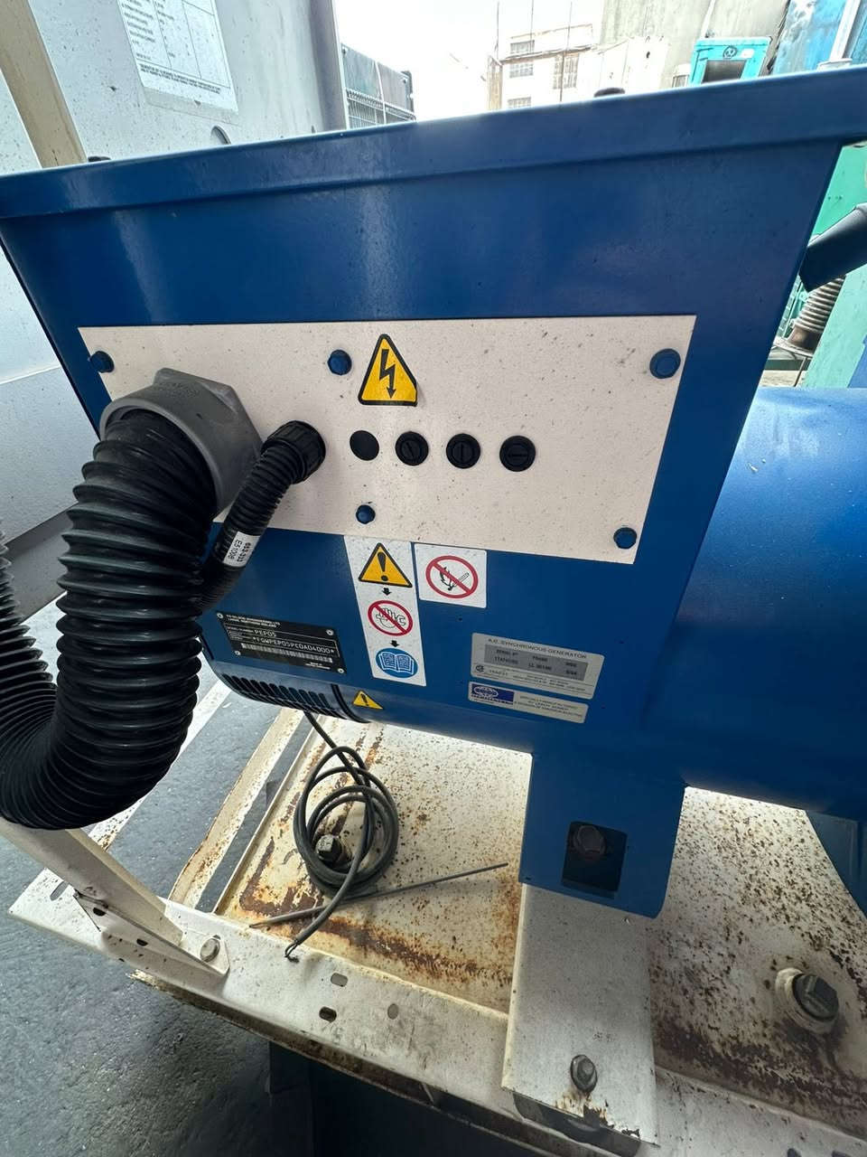 السلام عليكم
بيركنز 6 سلندر سوبر. 
165kva  . بريطاني اصلي 
ساعات العمل 240 ساعه   فقط 
نظام اوتو حمايه فول اوتماتيك
وضع بلاد شركة  
أربيل صناعه جنوبيه فرع الاول 
نظام اوتو حمايه فول اوتماتيك
وضع بلاد شركة  
🚚يوجد توصيل الى جميع المحافظات وبضمان🚚
🚚كياندن هةية بو هةموو شاركان بةكرينتى🚚
 للاستفسار: ابو علي 
***********
***********
***********
