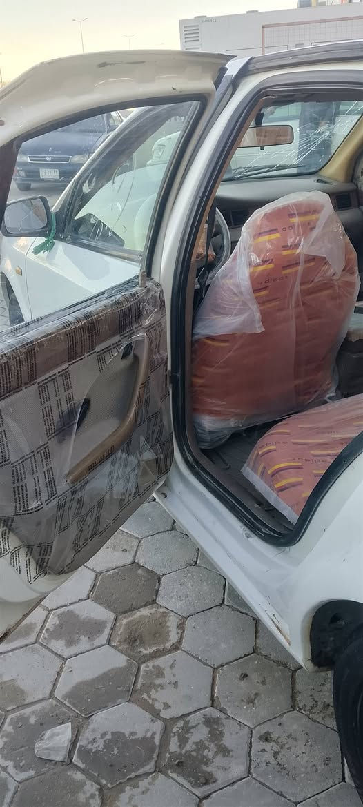 السلام عليكم  سمنت البيع موديل 10سنويه 28مكفوله منالضىربه ااقويهااسعر 30 او بيها مجال للانتصار ***********
