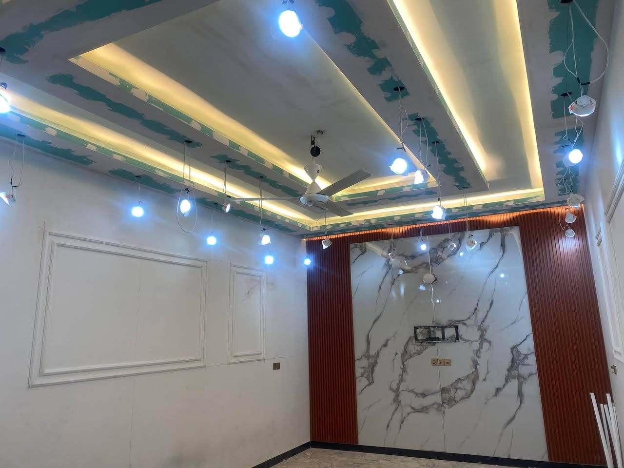 كافه اعمال الديكور

✅ صبغ غرفة كاملة بسعر مناسب 
✅ ديكورات جبس - كورنيش - فوم 
✅ شغل نظيف وتسليم سريع
✅ اسعار خاصة
المكان: الصويرة وضواحيها
رقم الهاتف: (***********)
✨
