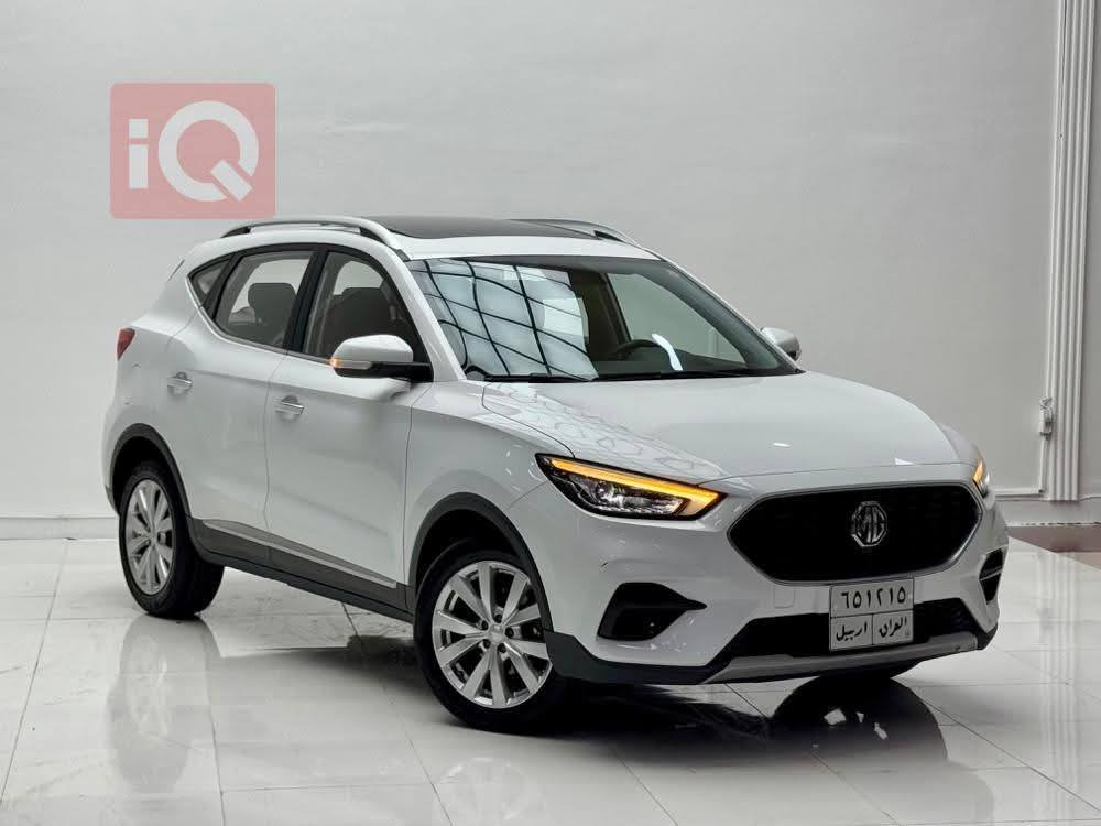 MG ZS 2020 
فوول فوول لەکژەری و پانۆراما 
بێ بۆیاخ و تەنها یەک پەڵە سارد 
٦٠ هەزار کیلۆمەتر ڕۆشتووە 
گێر و مەکینە نەکراوەتەوە بە شەرت  
دوو جووت تایەی سفری لەسەرە
کامل سێرڤس 
سەنەوی ٤/٢١ بەسەرئەچێت
شوێن سلێمانی
بۆ پەیوەندی و واتسئەپ *********** السليمانية, العراق
