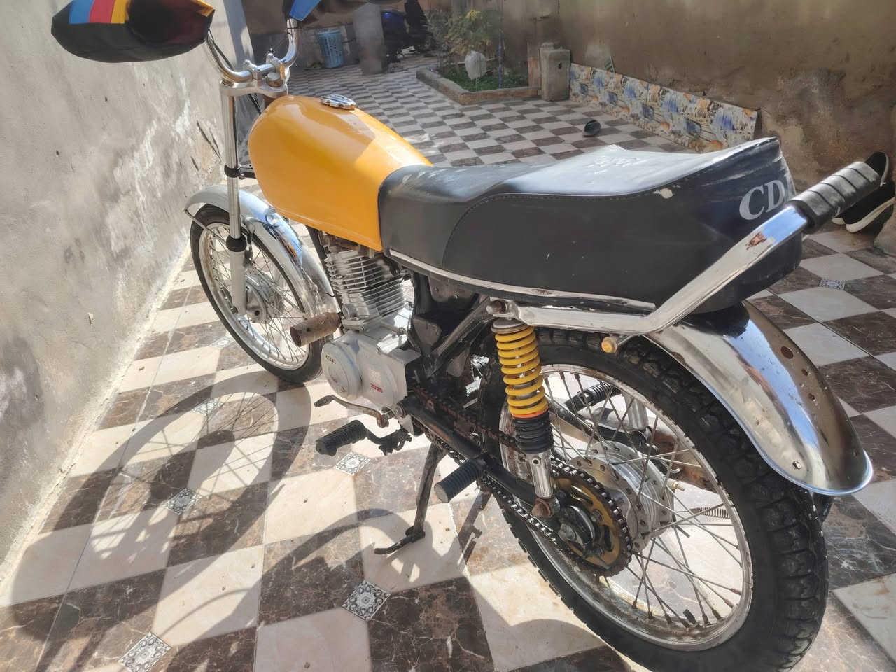 السلام عليكم
دراجه نامه محرك 2020 متياز شاصي 22 عندي اوراق بس ضاعن يعني بيع كلك  اسويلك مكاتبه ودليك بيتي فقط كفاله من سرقه سعر 500 عنواني ديوانيه حي النهضه قرب جامع شاكر هندس عل رقم +واتساب ***********
