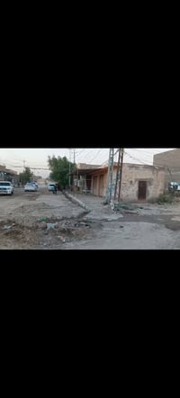 عرصة للبيع شارع الطبكة الرئيسي قرب جامع حجي امير بالطبكة  المساحة 162....