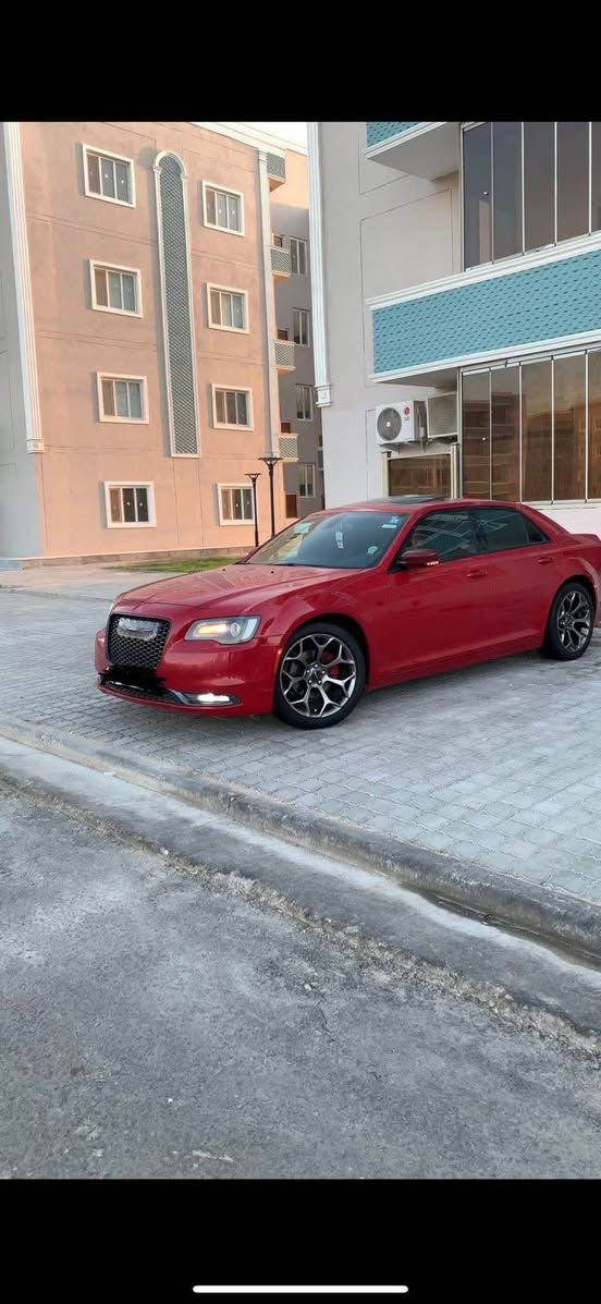 سلام عليكم اوبامه 17 مسجله 22 السياره كفاله عامه من زلغ تقرير تعمل وتسير ما واصله مي ابد السياره بعدهي على وضع شركه وجاهزه من البرغي مواصفات S فول ميتحتاز اذكرهن السياره بسمي تحويل رقم بصره ميزز ويل مكسيكي الشراي ينتصال على رقم الهاتف مكان السياره ناصريه سوك شيوخ ‭
السعر 210 وبيه مجال لشراي يدلل 
‭0783 254 2996 ناصرية, ذي قار
