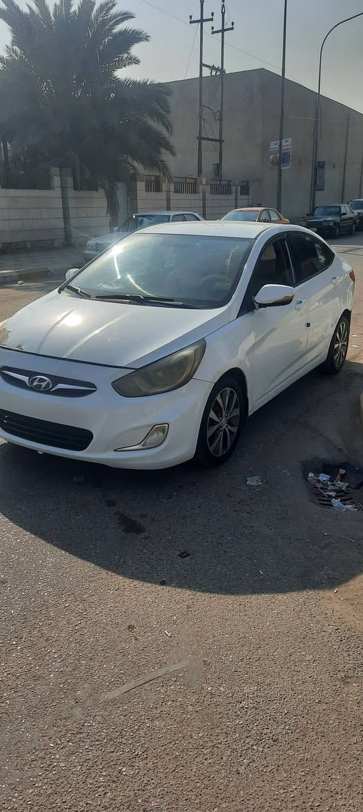 سلام عليكم ورحمة الله اكسنت لبيع مديل 2014 سياره المكين 1600 خير من الله   بسمي  حداده جديد تبريد شغل س  دواير جديد   سياره جاهزه وكامله السعر  70 بيع مجال الى الشراي سياره مصبوغ حزام بيه جاملق اليمن مبدأل بيه هلالي بيه ضربه خفيفه  على الفيس بوك مامتوجد دك على على الرقم ***********
