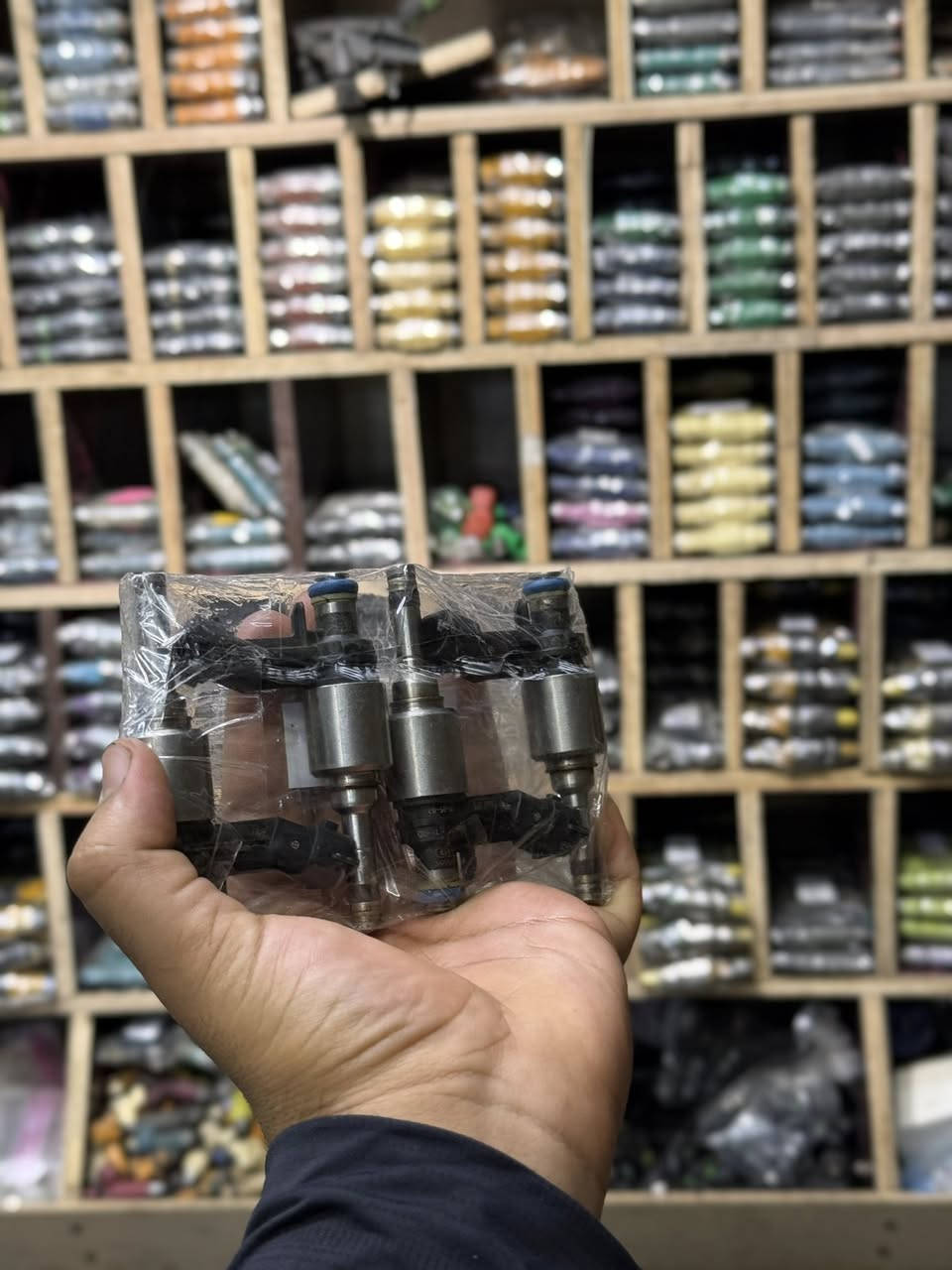 نوزل كيا هونداي اكسنت GDI 1.6
ريو كيا سول سيراتو النترا
فيشة خشنة جوكر اصلي

🔧 جملة + مفرد
🔧 نوزلات تفصيخ أصلي فقط
🚚 توصيل لكل المحافظات
📦 متوفر نوزلات لكل أنواع السيارات

📲  للأستفسار تواصل مباشر / واتساب (***********)⁩⁩⁩
