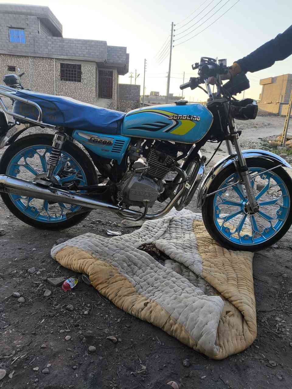 بسم الله وصلاه ع نبي محمد وآل محمد 🌺
اخون مكلف بل نشر الي يرده يتصل ع راعيه 
متاح ماطور بانزين ايراني مكفول  مسجل  مرقم بسم راعيه سنويه ورقم كامل  موديل 21 محدثه 24 محرك كير كله جديد 
ب 950 بيه مجال لشراي 
مكان حديثه شيخ حديد يوجد توصيل حسب الاتفاق لشراي يتصل ويدلل 
0‏‪0786 833 3634‬‏
