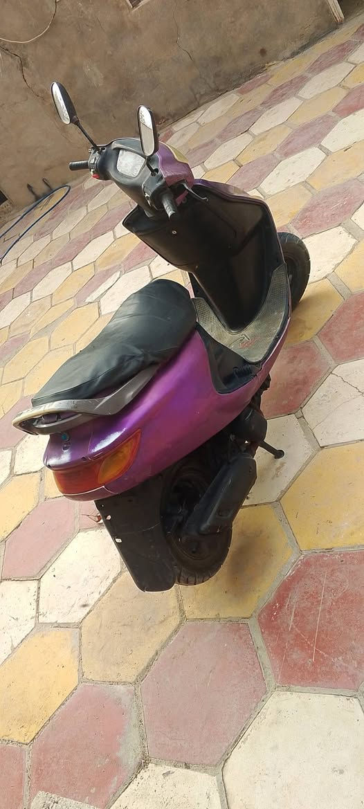 دراجة للبيع فراشة نوع نثية دراجة نضيفة مكينة ناعمة حلوة كلش دبلات جدد كهربائيات  شغالة مكينة مفتوحة مرة واحدة فقط السعر 350 وبيها مجال مكان النجف الأشرف ابو اصخير الرقمم
 ***********
