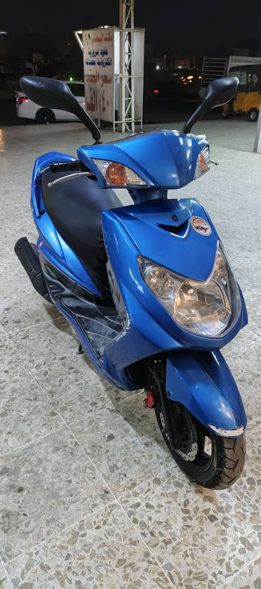 سلام عليكم دراجه سكنس للبيع
دراجه بلاديه صارله اربع اشهر نازله من الرمبه
كهربائت شغاله وي نقص مبيهه والسعر ) 700) 
وبيهه مجال حك الجيه ***********
