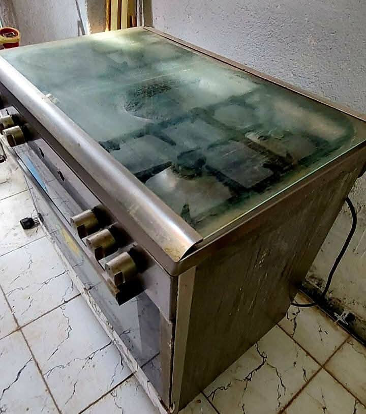 طباخ ماركه كورنجي ***********
