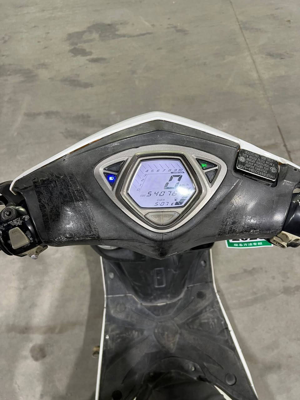 السلام عليكم ماكس مظلع حديث دراجه جديده وبعده عل لبلاد مكينه مكفوله 49 برغي بيه ممفتوح شلعه ومعدل ونعومه فول لبالك دشبول شاشه بكلايت لد دراجه نوزل  بعده عله حالت وكاله كهربائيات كلهن شغلات مابيه شي ميشتغل المكان بغداد الشعب السعر 650 قفل ‏‪***********‬‏ الرقم للستفسار
