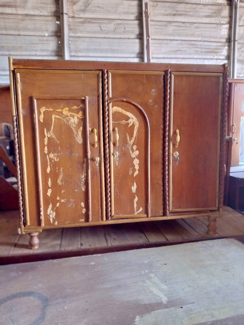 غراض مناسبه للبيع اتصال او واتساب***********
