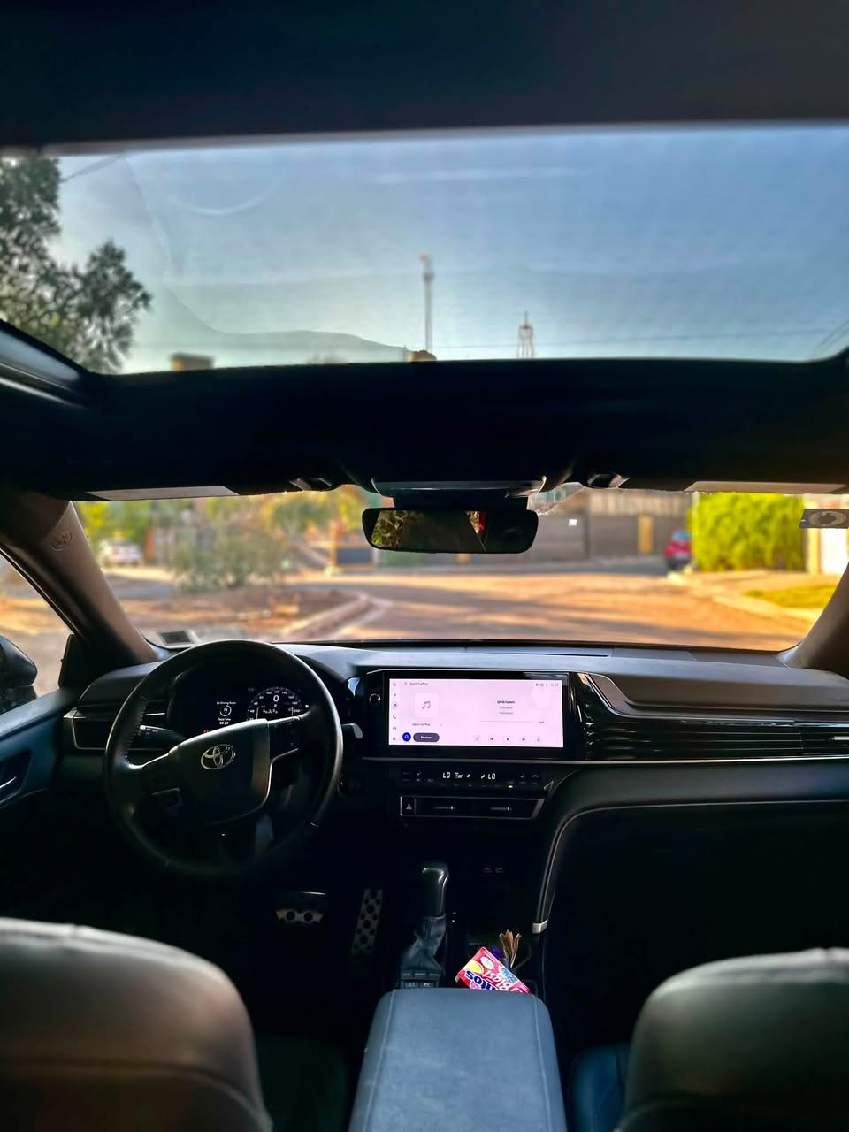 🚗 للبيع
تويوتا كامري XSE موديل 2025 

🌍 المدينة –  بغداد - حي العامل 

ماشيه قليل 9000(Mi)

✅ المواصفات :

✔️ موديل: 2025

✔️ الفئة: XSE (سبورت

✔️ الحالة: نظيفة جداً

✔️ ممشى: كم

✔️ ويل  قياس 19 إنچ (سبورت)

⚙️ المحرك:

✔️ 4 سلندر

✔️ سعة 2.5 لتر

✔️ هايبرد (Hybrid)

✔️ صرفية وقود ممتازة جداً

كير أوتوماتيك

✔️ شاشة وسطية كبيرة (Touch)

✔️ شاشة عدادات ديجيتال

✔️ Apple CarPlay + Android Auto

✔️ بصمة تشغيل + دخول بدون مفتاح

✔️ مقاعد جلد رياضية

✔️ تحكم كهربائي بالمقاعد

✔️ تدفئة وتبريد مقاعد

✔️ تحكم ستيرن متعدد الوظائف

✔️ نظام صوتي عالي الجودة

✔️ شحن لاسلكي

✔️ منافذ USB متعددة

✔️ مكيف ثنائي المناطق

✔️ كاميرات 360 درجة

✔️ حساسات أمامية وخلفية

✔️ مثبت سرعة ذكي

✔️ نظام المحافظة على المسار

✔️ تحذير النقطة العمياء

✔️ نظام الفرملة التلقائية

📌اي ستفسار ***********:
