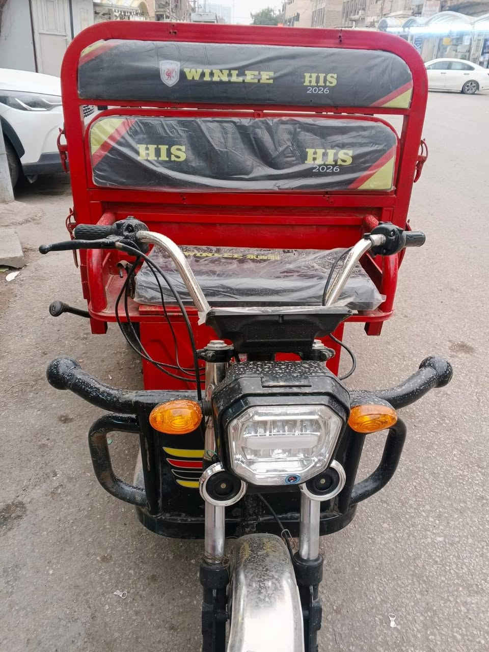 السلام عليكم ستوته شحن للبيع موصفات كامله بطريات كلش نضفات حجم كبير ستوته ولا غلطه كلشي شغال بيها سعر مليون خابر ودلل بغداد شارع حيفا ‏‪0781 713 7406‬‏
