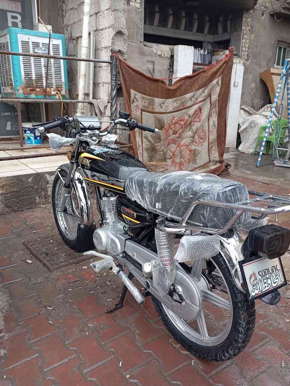 سلام عليكم دراجه سونك موديل 24 صار 4 اشهر من نازله دراجه فول نضافه ربع مذب عليهة بغداد مدينه صدر (***********)

