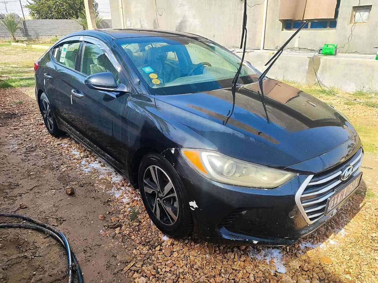 السلام عليكم
النترا 2017وارد امريكي البنيد مصبوغ وقبق الجنطه مبدل وبيها مكانات بارد كير ومحرك مكفول 
السعر 118 مكاني بغداد ابو غريب 
***********
