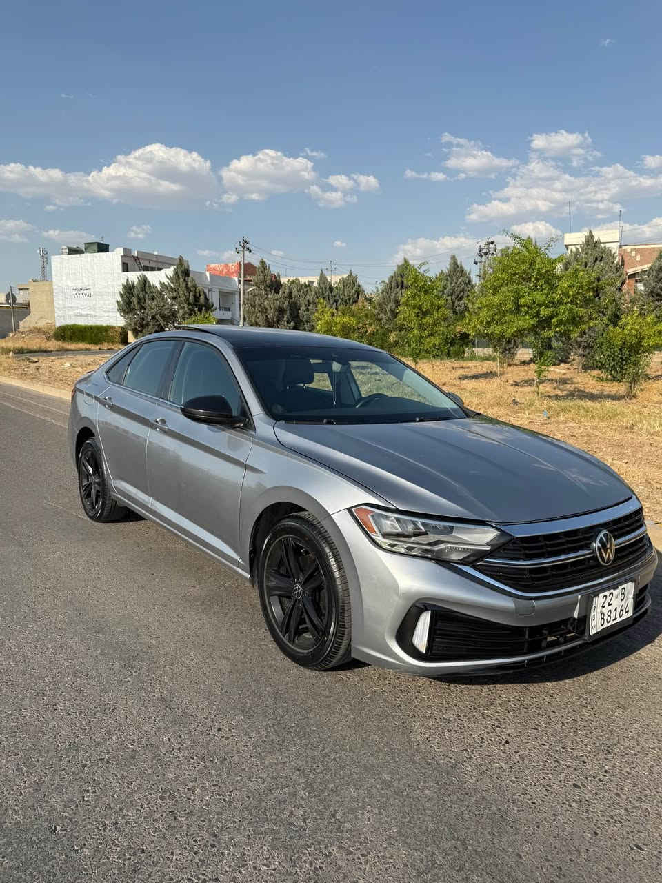 سلام علیکم JETTA SE plus 2022        
فول فول مواسەفات 
 پێش و پشت کەپس بیلادی سبوغ چاملغی و نيو دةرگا بەبێ ژۆرێ ئێرباگ سوكان و شان .
هەتا دەعامی پشت و پێش و رادێتەر و لایت هەمووی بیلادیە . 
٦٧ هةزار كيلومتر رۆیشتیە گێر و مەکینە هەموو بە شەرت . 
سعر: 157 مجال
رقم موبايل: *********** أربيل, العراق
