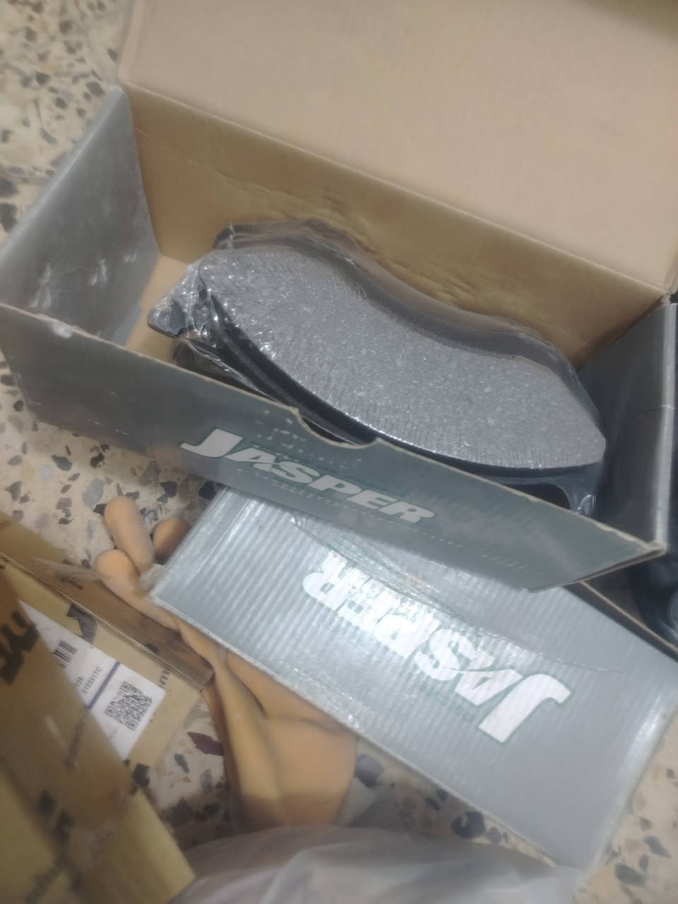 قطع غيار السيارات جيب جميع انواع جيب شيروكي
سيد صفاء ***********

واتساب ***********

توصيل جميع محافظات العراق
