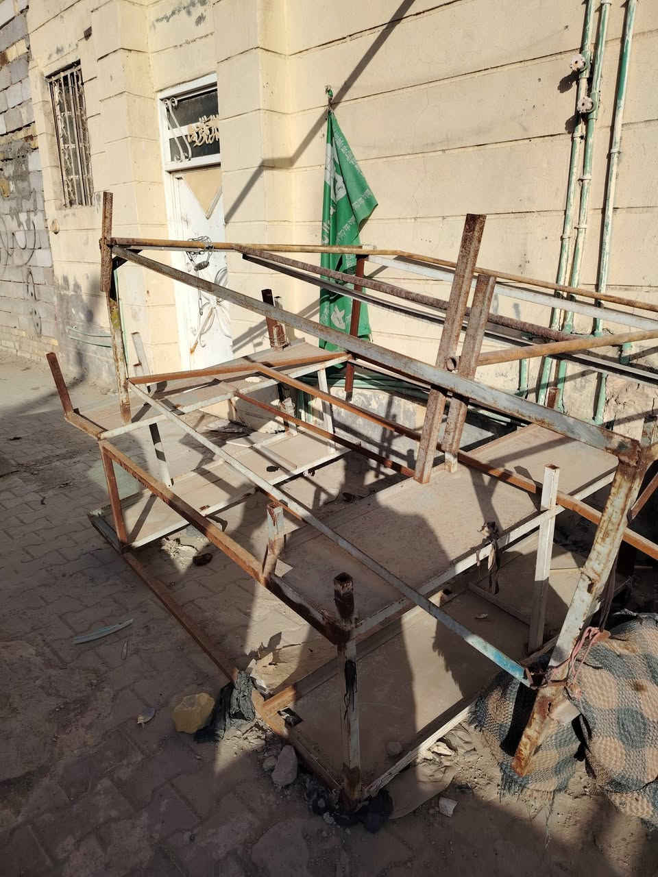 ميز بسطيه للبيع مع لوح خشب 
للاستفسار عل خاااص


**إذا كنت صاحب هذا الإعلان وتريد حذفه لأي سبب، رجاءا أرسل رسالة إلى الدعم الفني**