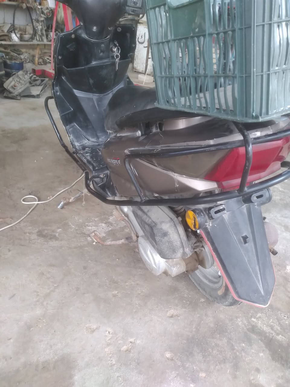 سلام عليكم حبايب دراجه هوشه للبيع نكره سلف كهربائيات كلهه شغاله دراجه حلوه سعر ٣٥٠ بيهه مجال مكانها طويريج  ***********
