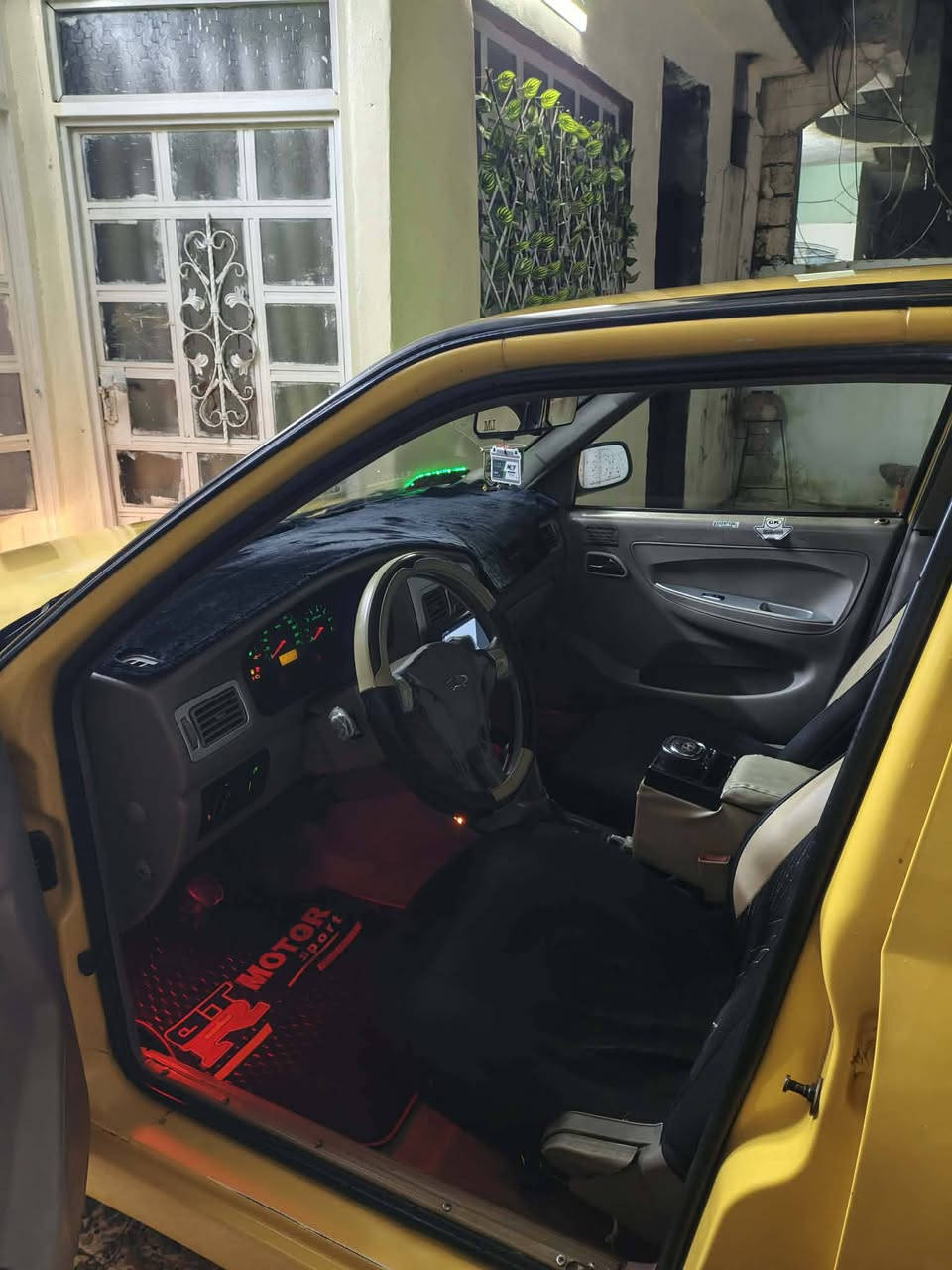 سلام وعليكم كوين شيري للبيع 2010 رقم بغداد تدفئه شغله مكينه كير شرط شاشه كاميره كمله السعر 25 وبيه مجال بسيط لاستفسار ***********
