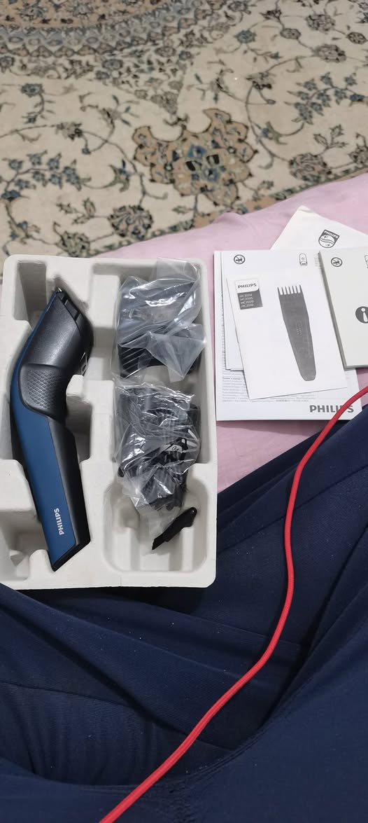 🔥 للبيع فرصة ما تتعوض! 🔥
✂️ ماكينة قص شعر Philips Series 3000 الأصلية

✅ الحالة: جديدة ومجربة تشغيل فقط
✅ الشفرة نظيفة 100%
✅ كامل الملحقات موجودة (شاحن 🔌 + مشط 🪮 + كتيب 📘)
✅ قوية وسهلة الاستخدام – مناسبة للبيت 💈

💰 السعر: 45,000 دينار عراقي فقط
⚡ السعر مناسب جداً مقابل حالتها

📩 اللي جاد يراسلني خاص او واتس ***********
