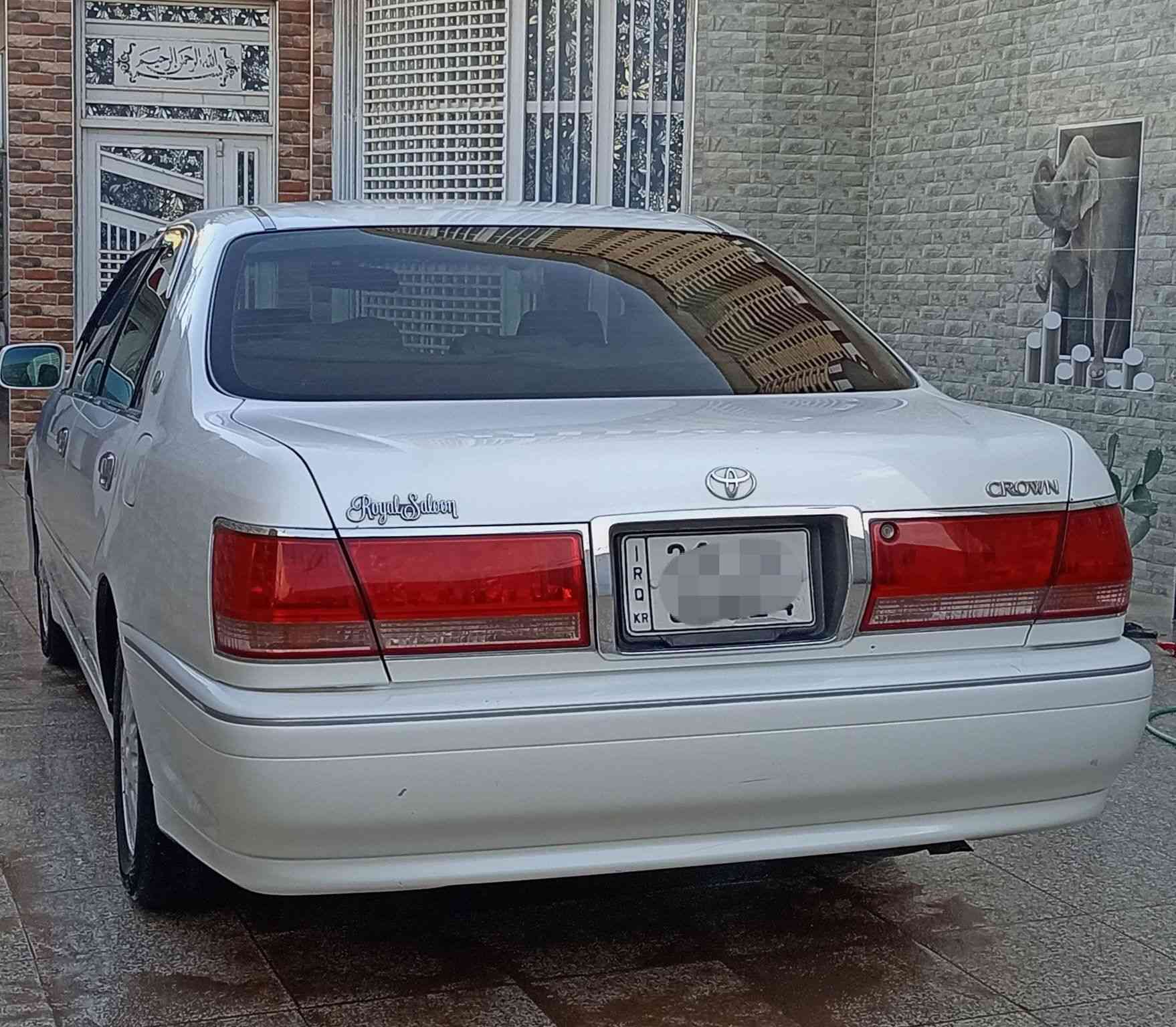 آلَسِلَآمً عٌلَيَکْمً وٌرحًمًةّ آلَلَهّ وٌبًرکْآتٌةّ 
ملكه ادوات حاويه
كفاله عامه عراق ويابان
كفاله من الكص والضربه والصبغ شرط
السياره جاهزه ما ناقصه برغي
متوم شمالي الدولي شرط اصلي
موديل 2003 اصل - كشنات كهرباء - كرستال اصل - تبريد + تدفئه - مضخمات صوت - محرك D4 الصغير يشك الكاع - ستيرن كهرباء. 
للاستفسار ***********
العنوان ناصريه 
السعــــــــــــر 50
