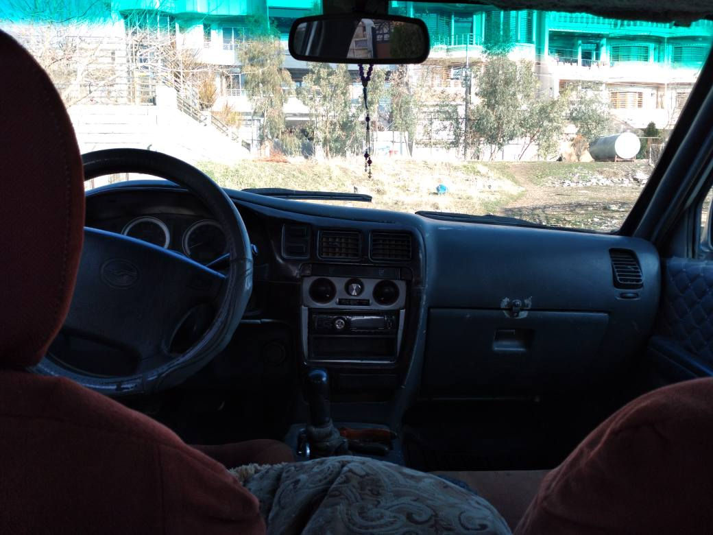 ئەم پیکابە بۆ فرۆشتن 
ئەدمیراڵ 2005 
مەکینەی بەخاخ   4y
گێڕ و مەکینە و ئەکسلی بەشەرت 
ئاڕمی پلاستیکی سلێمانی بەشەرتی ئەوەلیات
ناو دەری زۆر جوانە 
تەرجیل و مکبەرەی تازە
ویل کەپ
کارەبای مەزبووت 
سەیارەکە زۆر مەزبوتە و ماڵی کەسابەتە 
نرخی 32 گەڵا و معامەلە 
شوێن  سلێمانی 
تکایە نامە مەنێرە مشتەریت تەلەفون بکە بۆ خاوەنەکەی 
***********

***********   ....... السليمانية, العراق
