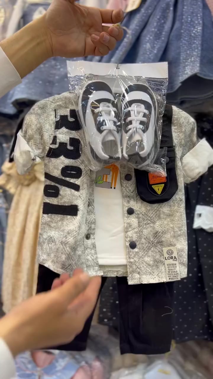 #جديد الملكه عالم الاطفال.".
بدله ولادي فدًشي راقي ومرتب 
متوفر من عمر 6اشهر إلى عمر4سنه 
للحجز والاستفسار يرجى مراسلة الصفحة 
رقم الهاتف ؛***********
العنوان موصل سوق النبي من جهة الدركزليه
