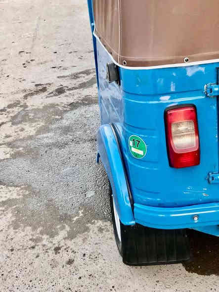 تكتك٢٠شهر١٢ مرقمه مكفوله لا دعمه ولا صبغ بس دوس مكينه مجفته شركه ناعمه مابيه نقص العبيدي حي الرئاسه ***********
