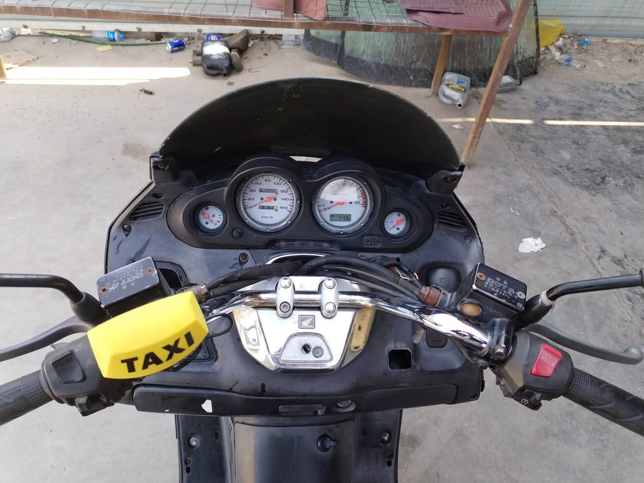 السلام عليكم للبيع صفر 06 دراجه فورزا كهربائيات كلها شغاله مكفوله كفاله عامه من كلشي سعر ٦٢٥وبيه مجال بصيط عنوان  بغداد بسمايه ***********
