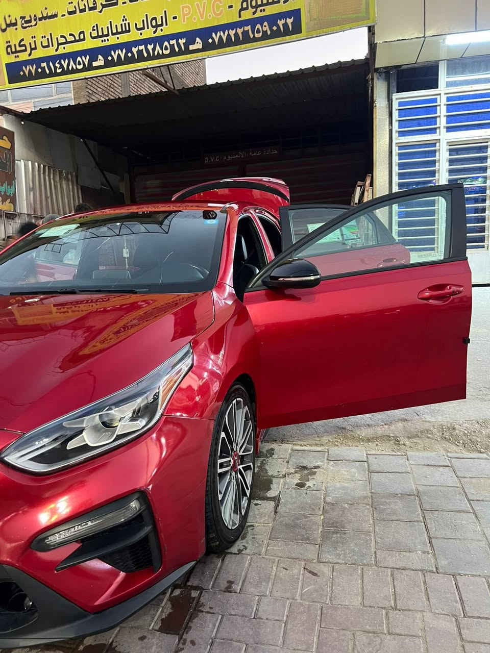 السلام عليكم من رخصة الادمن المحترم عندي كيا فورتي Gtموديل 2020
محرك تيربو 1600
گير DCT  
 رقم بغداد دولي جديد 
مواصفات 
بصمة  
بصمة ابواب 
انارة ترحيب 
اشاير بالمري 
تبريد قطعتين 
تحكم إسترين جهتين
انارة بال ابواب داخلية 
مري كهربائية 
رادارات جانبية 
كامره دواره
حساسات خلفية. 
 تحديد مسار 
سيارة 3انضمة قيادة ايكو سبورت عادي 
سيارة دبل گزوز 
ضرر السيارة قبق جنطة مبدل بلادي بدون صبغ 
وجاملغ يمين  خلفي صبغ +بنيد. كلير 
 سيارة بدون ايرباك السونار موجود وصور الحادث مرفوقه كل التفاصيل ذاكرينها عنوان السياره بغداد البنوك السعر (١٣٨$ )  ***********)
