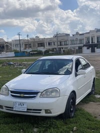 Optra2010مەنەفێست ئەسڵی پێش و پشتی کەپسە بەس بە عام دەی فرۆشم سیارەیەک...