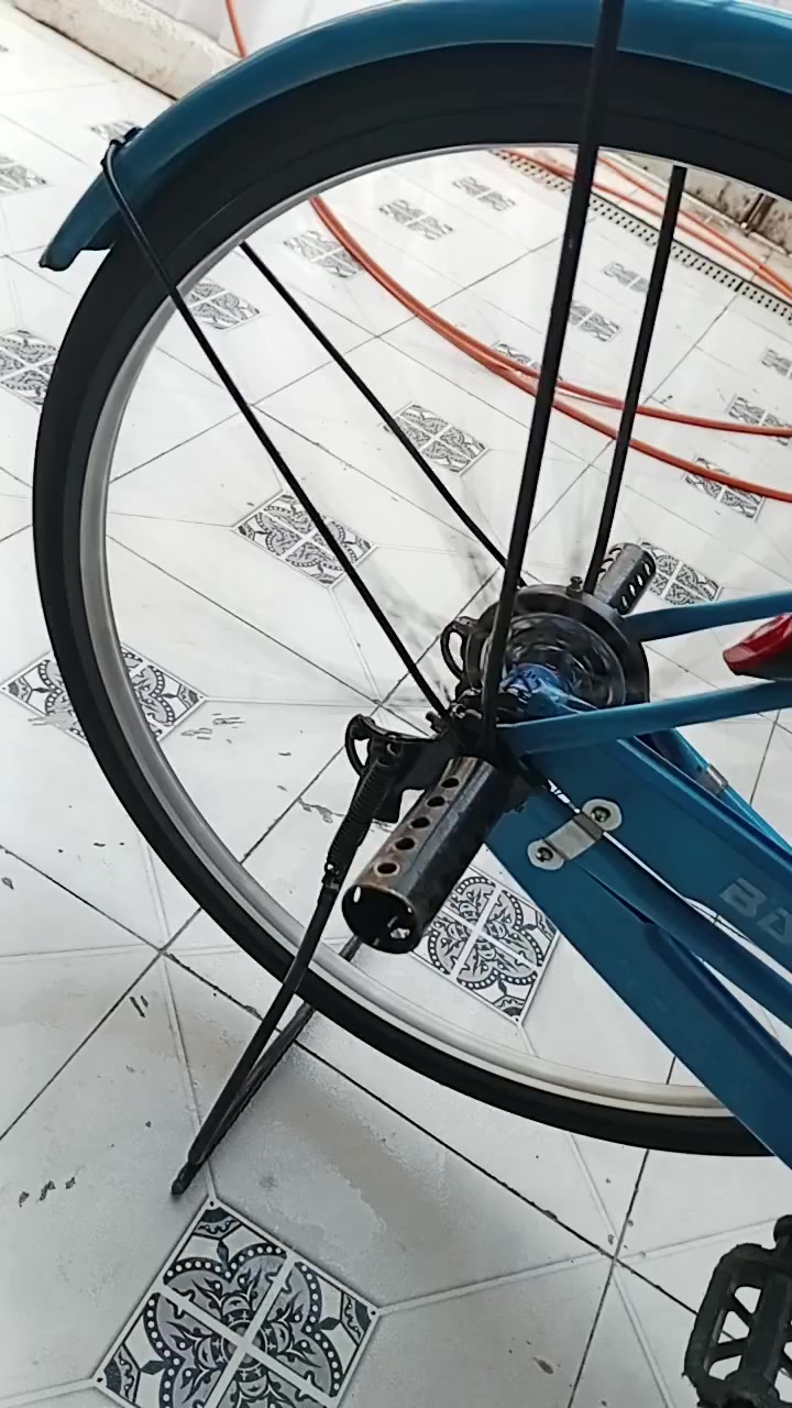 السلام عليكم بايسكل تعمير للبيع سوم وخذ
العنوان الناصريه اسديناويه مقابيل النفوس


**إذا كنت صاحب هذا الإعلان وتريد حذفه لأي سبب، رجاءا أرسل رسالة إلى الدعم الفني**