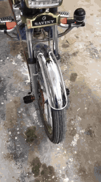 سلام عليكم ورحمة الله وبركاته
بسبب الوعود الكاذبه اعاده نشر دراجه ايراني موديل 23 لون ابيض بدون اي اوراق  دراجه كامله تاخذه ما تخلي الف عليها مكاني حديثه للاستفسار اكثر عله هذا الرقم ***********
