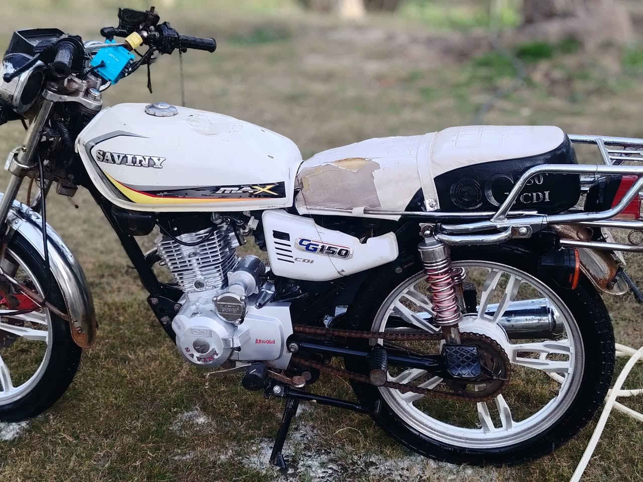 سلام عليكم دراجة سفان 2023 اواق مكان الحله سياحي دراجه مكياني برغي مامفتواح سعر ٤٥٠ بي مجال ***********
