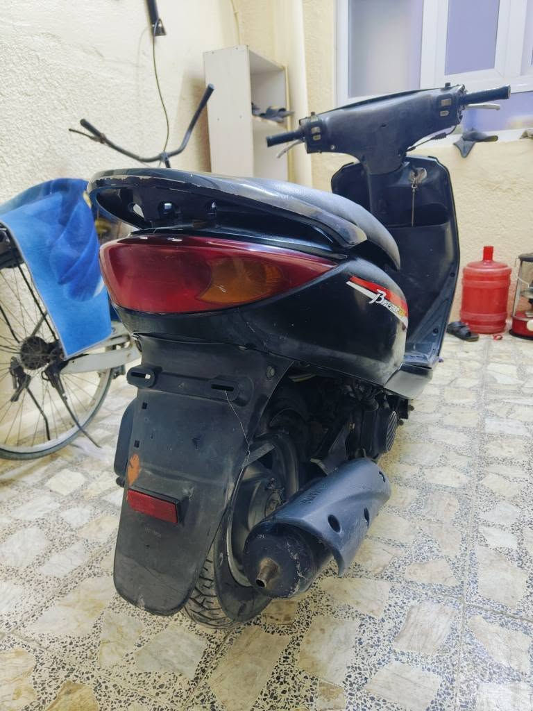 بريز 140 نضيفه كله ختم واحد سلف وهندر كهربايات كلهة شغاله 
مدينه الصدر
*********** بغداد, العراق
