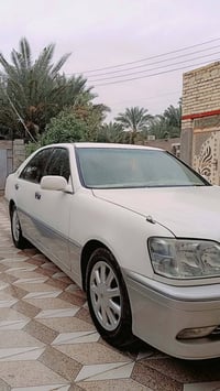 تويوتا كراون • ٢٠٠١ • ذي قار