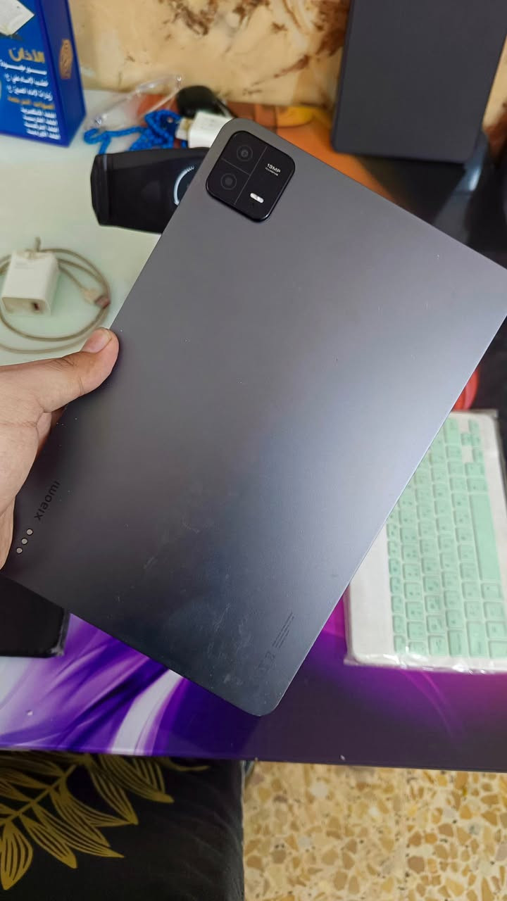 شاومي باد 6 / تخزين 256G
مبدل شاشة اصلية تشغل 144Hz
ملحقات/ ستاند كيبورد ماوس قلم گفر
الشاحن اصلي 33w واط
مكان بغداد الشعب / يتوفر توصيل
هاتف/ ***********
سعر: 300 الف وبيه مجال لطيبين
