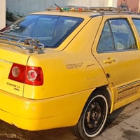 موديل ٢٠١٠ • ٧٠ ألف كم • محرك شرط