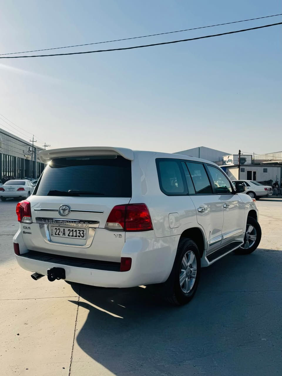 بەناوی خودای گەورە
تۆیۆتا لاندکرۆزەر 2015 GX فوول مواسەفات
سڵاید : سەلاجە : ئاوێنە کارەبا 
سوکان ڤۆلیۆم : شاشە : کامێرا 
تەبرید مەرکەزی : تەبرید لەمس 
سەیارەی ماڵی خۆمەو زۆر تازە ماوەتەوە ماشاءالله 
سەنەوی تا 2030 تازەیەو بە ناوی خۆمانەوەیە
تایەکانی تازە بۆ بەستراوە و سپێری دانەگیراوە
بێ سارد و شوخت تەنها دوو نوکی جەمەلغەکانی
پێشەوەی بۆیاخە بێ ناوگرتن 
گێڕو مەکینەی بەشەرت برغووی بانەدراوە 
سعری 385 و مەجال
لە سلێمانیم *********** السليمانية, العراق
