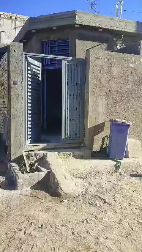 سلام عليكم بيت ١٠٠م نهايت شارع كرار محبوبه
***********
