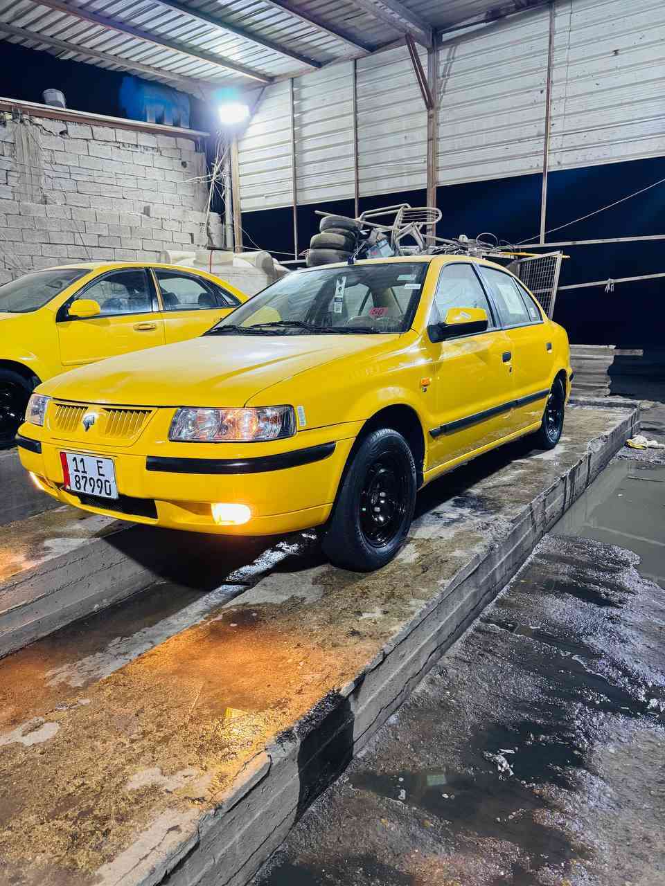 السلام عليكم شباب سمند موديل 12 كرستال اصل سياره جديده مكينه كير صدر تبريد تخم تاير تخم ويل جديد عليه ادامه كامله من كلشي  هيئة غرمات مصفره شرط السياره بسمي تحويل ثاني يوم  بيه باب صبغ  السعر 45 وبيه مجال بسيط عنوني بغداد الدوره
***********
