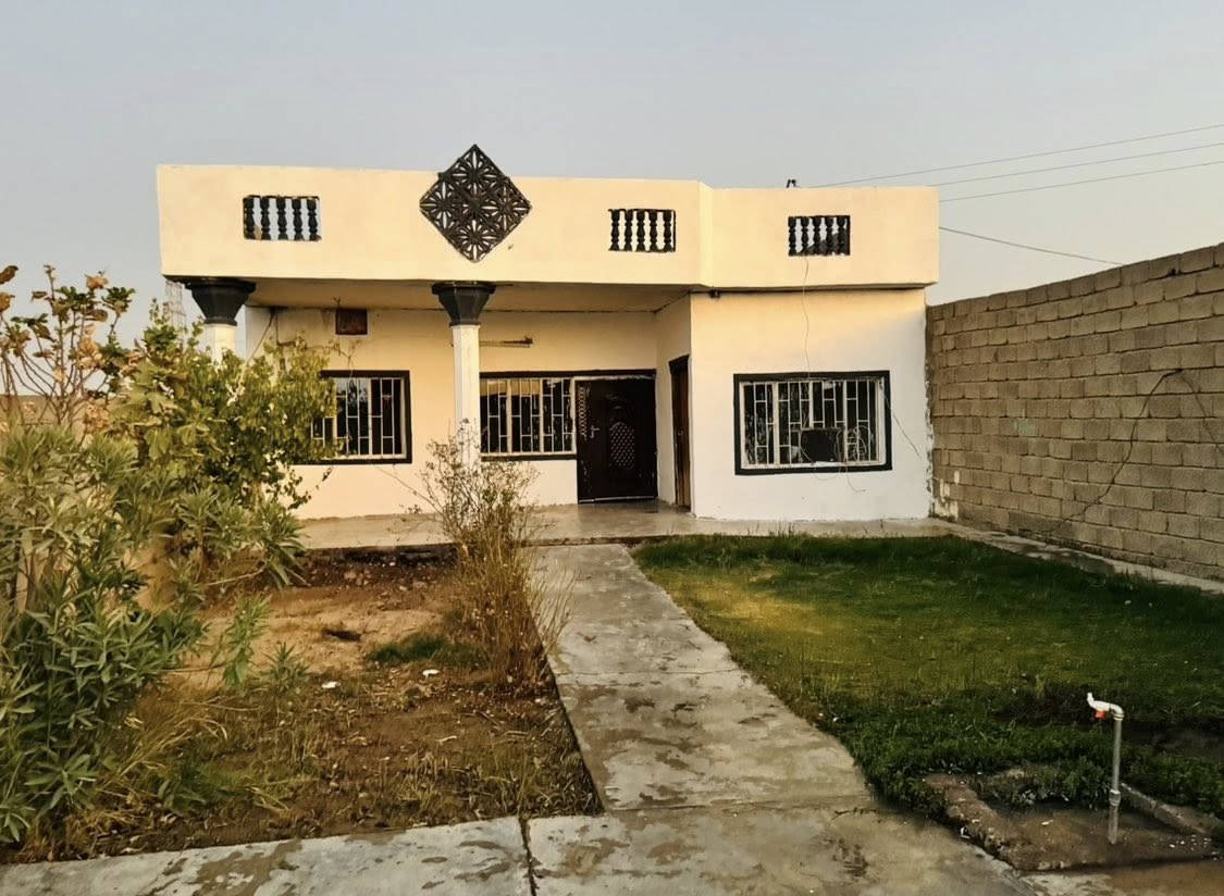 بيت لليجار العنوان طريق المنزله قريه طيبه العياش بيت معزول ع طارف القريه وحدو
غرفتين 
هول
ربعه
صحيات خارجيه
ماء كهرباء
ما ناقصو اي شي
لستفسار الاتصال
***********
