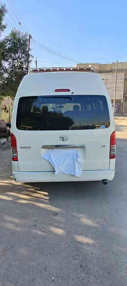 السلام عليكم كيا هايس للبيع موديل٢٠٠٨ السياره نظيفه كير مكينه خير من الله وباقي التفاصيل بل سونار الرقم بغداد انكليزي تحويل ثاني يوم السعر 185وبيه مجال 
مكان السياره بغداد للتواصل***********
