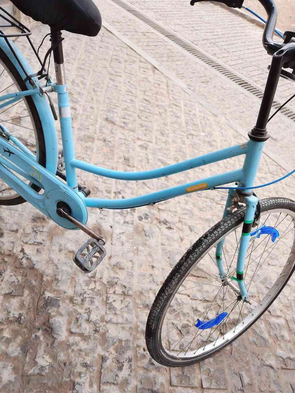 سلام عليكم بايسكل للبيع سعر 60


**إذا كنت صاحب هذا الإعلان وتريد حذفه لأي سبب، رجاءا أرسل رسالة إلى الدعم الفني**