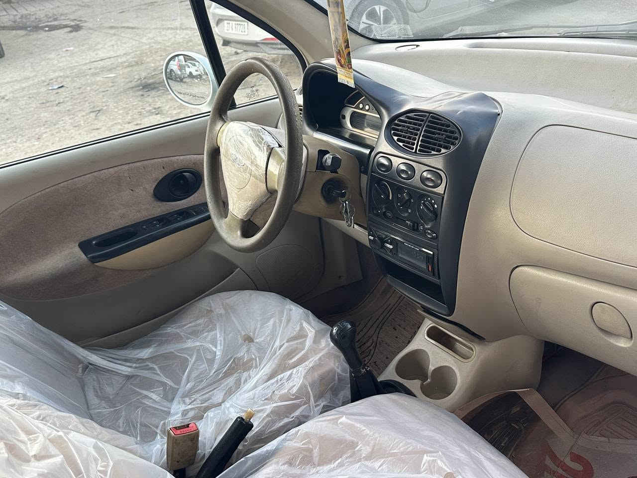 سلام عليكم كيو كيو للبيع رقم كربلاء شرط التحويل مكينته اتبخر و كيره النمره الخماسه ما اطيح مكانه ناصريه مركز السعر 15 و بيه مجال متوازي عله بيعته و هاذا رقمي ***********
