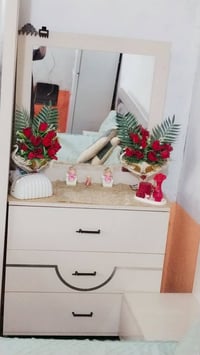 غرفه نوم تركي جديده مستخدمه قليل كلش سعر 600 رقم 07822725102