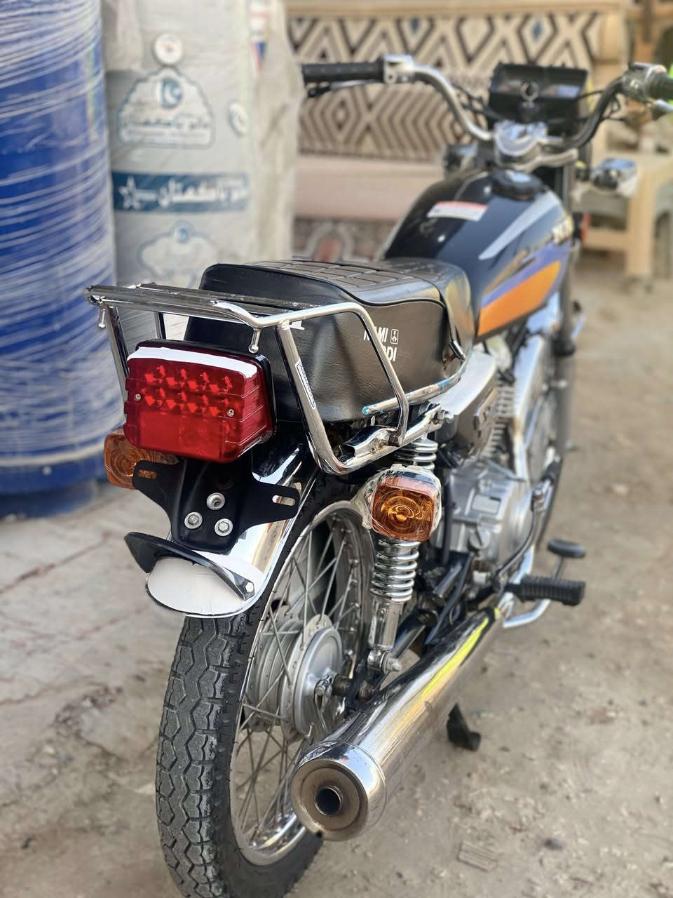 سلام عليكم نامه شلامجه اصلي بلاد موديل 23  محرك مامفتوح  سعره مليون 100 مكاني بابل السده هنديه @إشارة


**إذا كنت صاحب هذا الإعلان وتريد حذفه لأي سبب، رجاءا أرسل رسالة إلى الدعم الفني**