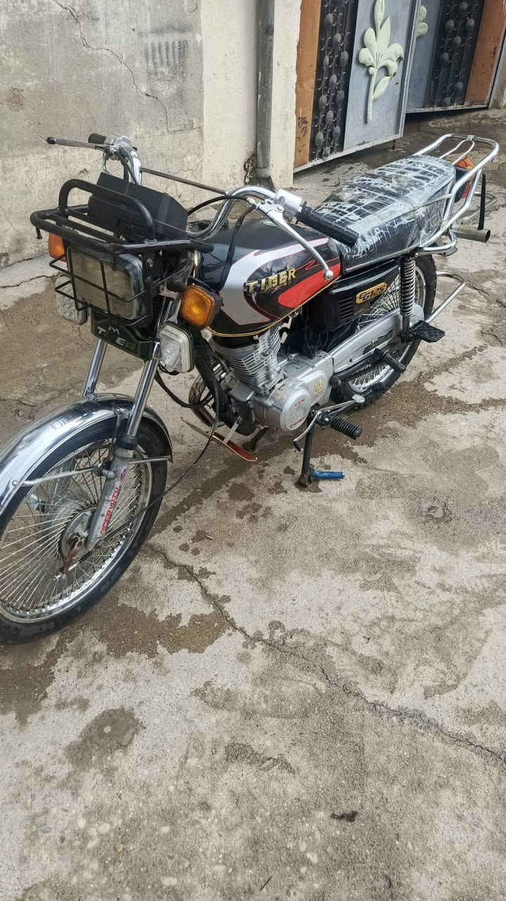 تايكر 2019شرط ما مفتوح برغي ما ناقصو كفاله عامه وزن ثقيل  السعر 525وبي مجال بسيط
تواصل خاص او***********
